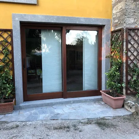 Casa Segreta Сasa de vacaciones Baschi